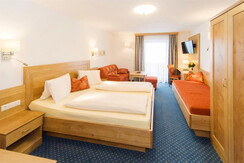 Doppelzimmer 26m² - Südseite