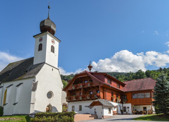 Lettmaierhof im Sommer - Hausfoto