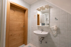 Bad Doppelzimmer Balkon