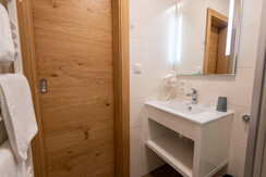 Bad Standard Doppelzimmer