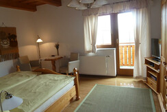 Marko der Weinstricker Morillon Zimmer