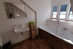 Badezimmer in der Universität des Bergsteigens