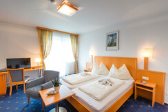 großes Doppelzimmer Komfort