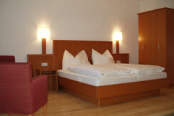 Doppelzimmer mit Balkon
