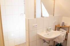 Weinbauernhof Bernhard Familienzimmer Bad