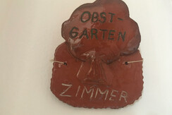 Obstgartenzimmer Eingang