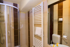 IMG_2664Aa_Black sheepsLOGO