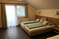 Vierbettzimmer