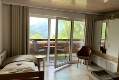 Familie/4 Bett Zimmer