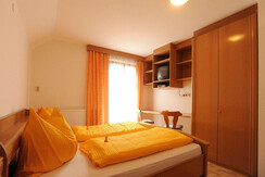 Familienzimmer-Natur-Erholungs-Urlaub-in-der-Pensi