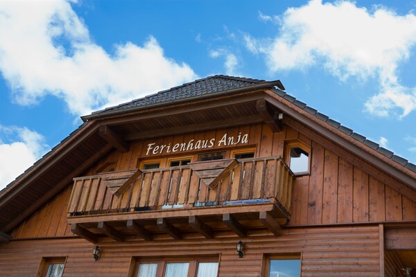 Ferienhaus Außenansicht | © Tamara Mednitzer