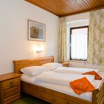 Photo of Double room, shower, toilet, 1 bed room | © Pension Schlummerburg