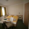 Photo of Family room, shower, toilet, 2 bed rooms