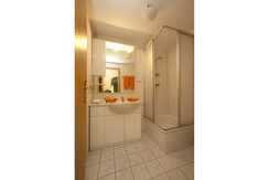 Pilgramhof-Fewo III - Dusche mit WC