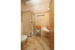 Pilgramhof Zimmer  4 Bad