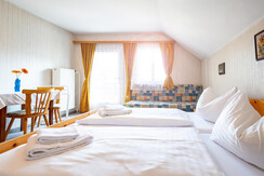 Doppelzimmer mit Schlafcouch