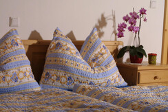 gemütliches Bett, für einen erholsamen Schlaf