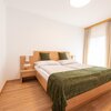 Photo of Double room, shower, toilet | © Helmut Schweighofer