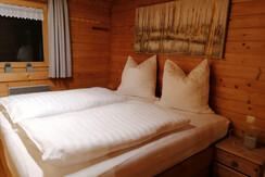 PyrbaumerHüttn-Bedroom-Murtal-Styria