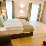 Photo of Double room, shower or bath, toilet, 1 bed room