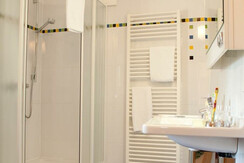 Raiffeisenhof Appartements Nr. 3 Bad