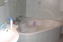 bathroom apartment Grebenzen