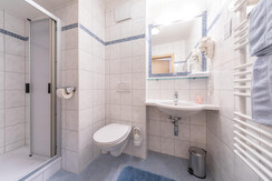 hotel-reiter_bad einzelzimmer_Bad Einzel 1