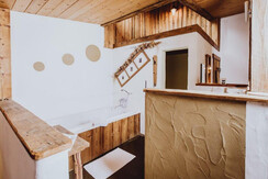 Ruck a bisserl zuwa Zimmer