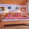 Bild von Dreibettzimmer mit Dusche, WC