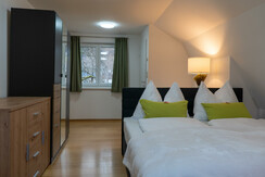 1. Schlafzimmer