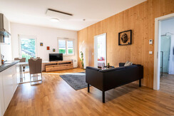 Modernes Apartment in Graz-Ost mit Holzdesign