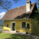 Photo of Holiday home, shower, toilet, facing the valley | © Schloss Arnfels | Fam. Macher