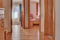 Vorraum mit Garderobe