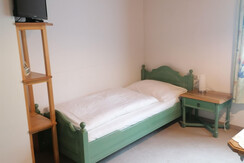 3 bett zimmer 5