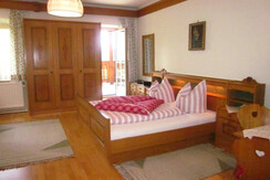 Schlafzimmer I