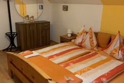 Serschenhof Tertinjek Ferienwohnung Schlafzimmer