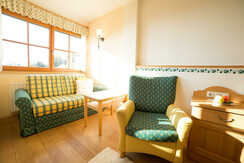 Landhotel Spreitzhofer_Doppelzimmer mit Loggia 4