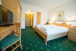 Landhotel Spreitzhofer_Doppelzimmer mit Balkon 2