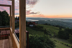 Ausblick vom Balkon auf den Schöckl