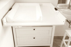 Suiten am Simmhof Wickeltisch