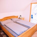 Photo of Triple room, shower, toilet, 1 bed room | © Tourismusverband Bad Blumau