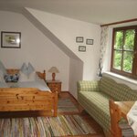 Photo of Triple room, bath, toilet, facing the forest | © Urlaub am Bauernhof Krispel