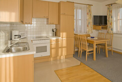 Küche und Essbereich