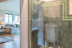 Villa Oberon, Bad Aussee, Badezimmer