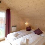 Photo of Holiday home, shower and bath, toilet, 4 or more bed rooms