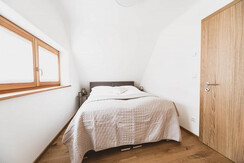 Doppelzimmer mit Blick aufs Grüne