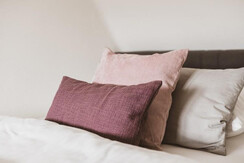 Das Schlafzimmer im Appartement Nussbaum