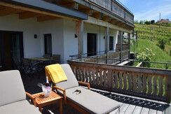 Weingut Georgiberg Terrassenmöbel