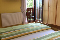 Schlafzimmer2