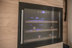 Weingut Skringer Winzerhaus Skringer Weinschrank